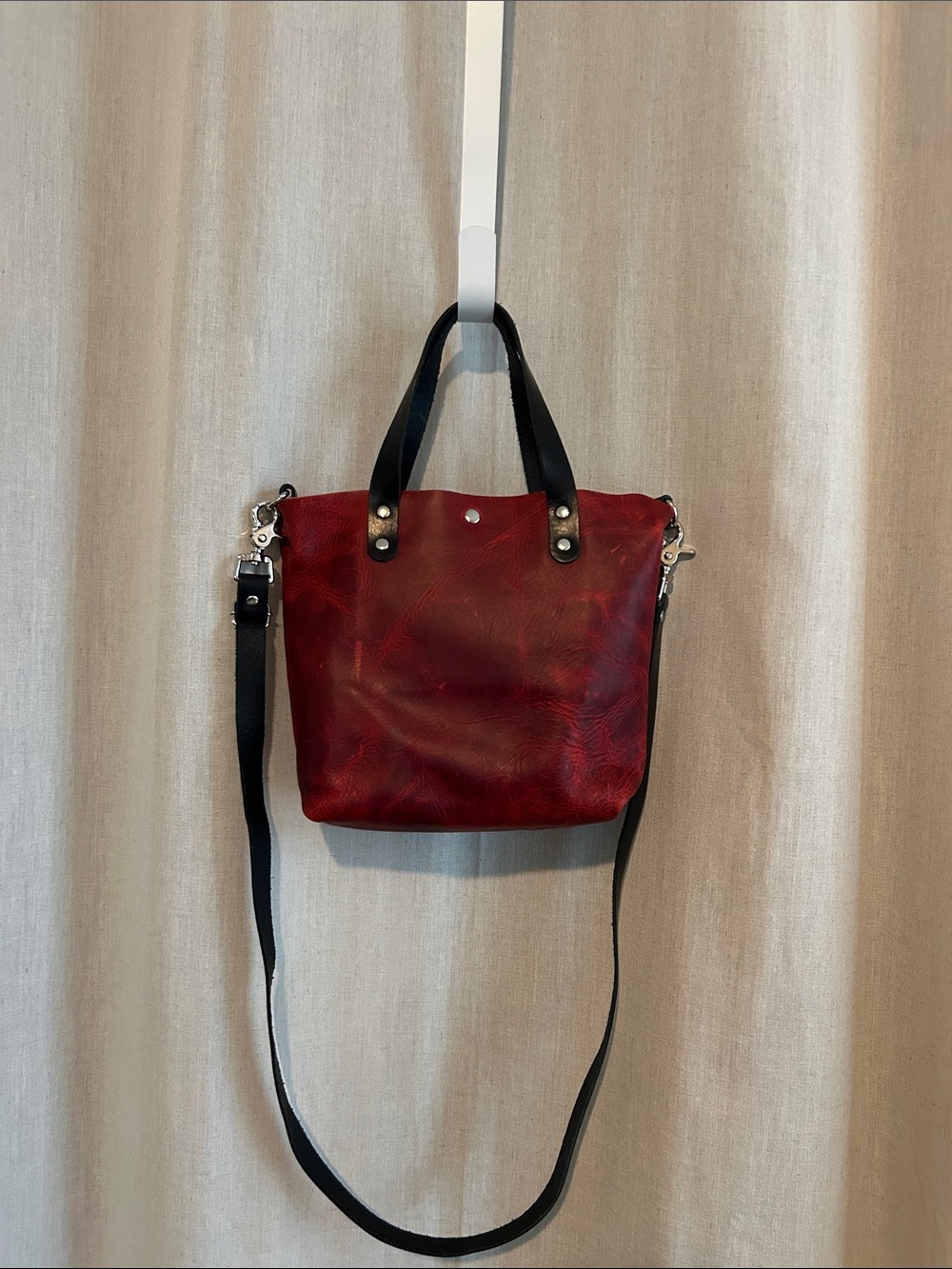 Jill’s Homestead Charger Red shorty tote leather - Picture 3 of 9